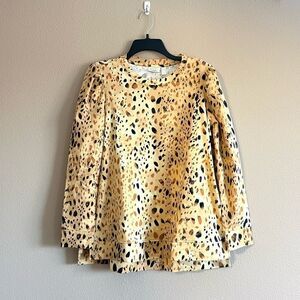 LOGO Lori Goldstein Leopard Puff Sleeve Top